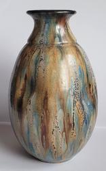 Wazon ceramiczny w stylu art déco.