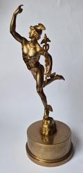 Figura z brązu przedstawiająca Hermesa (Merkurego) - nagroda dla zwycięzcy zawodów szybowcowych w Bydgoszczy w 1934 r.